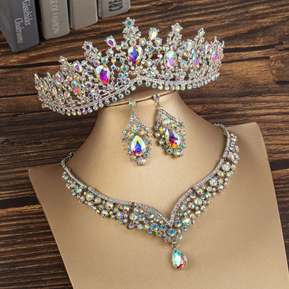 Magníficos conjuntos de joyas de cristal para mujer.