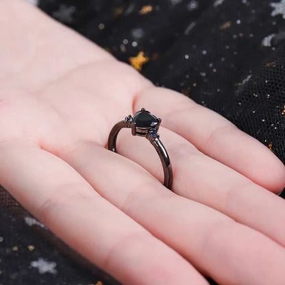 Fashion Black Heart Ring For Women's