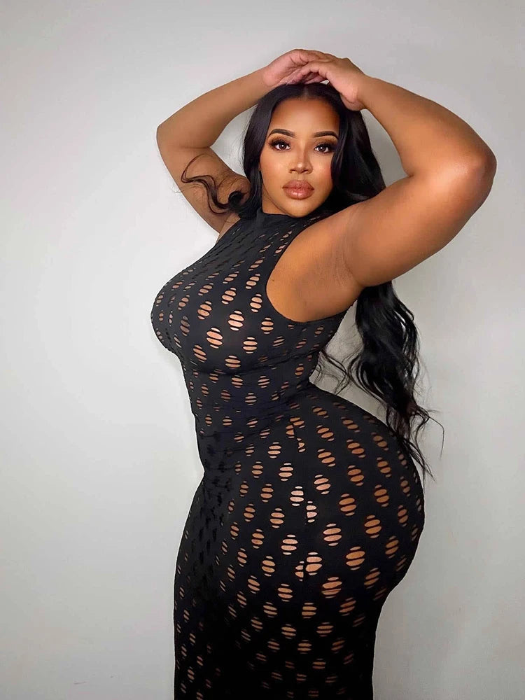 Robe longue noire pour femmes de grande taille