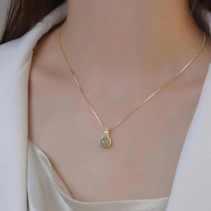 Collier élégant à la mode pour femmes