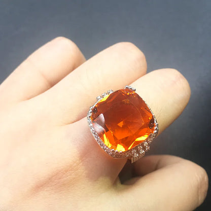 Anillo naranja de circonita grande para mujer