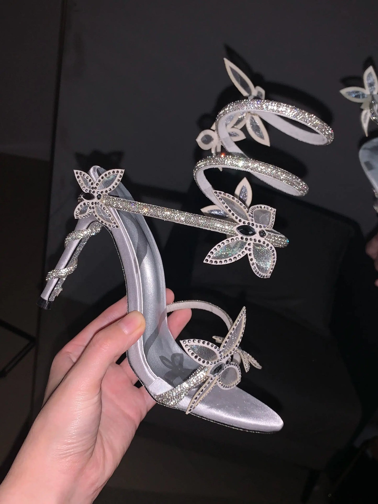 Tacones altos de lujo mariposa para mujer