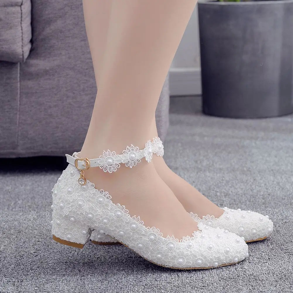 Tacones altos sexy de encaje blanco para mujer