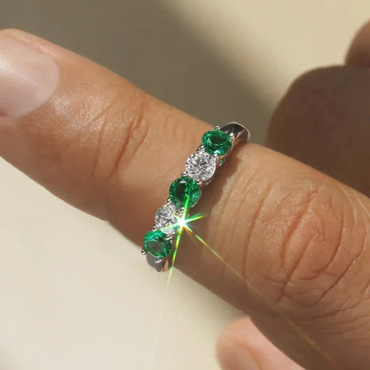 Bague à la mode chic et brillante en zircone pour femmes