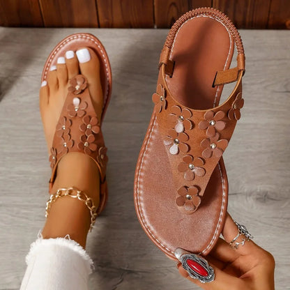 Sandalias planas de verano para mujer.