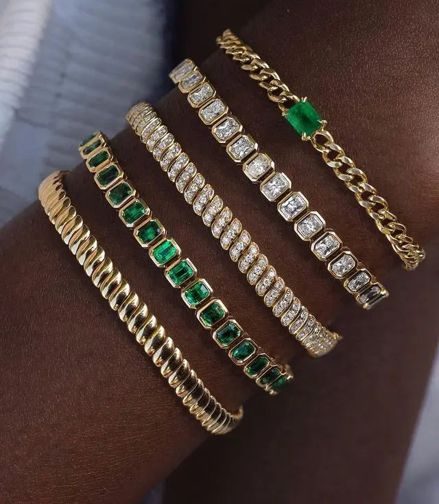 Bracelets de différentes formes pour femmes