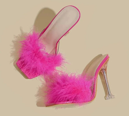 Talons hauts en plumes de mode pour femmes