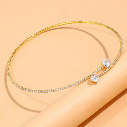 Collier de collier de coeur de strass de mode pour les femmes