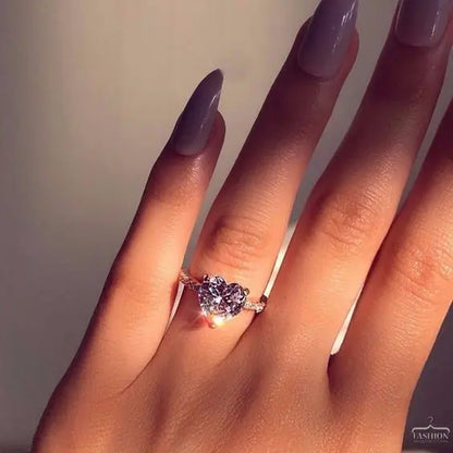 Anillo de circón blanco brillante de moda para mujer