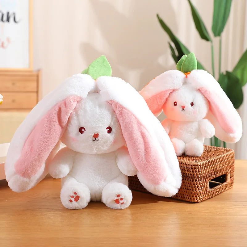 Belle peluche carotte et fraise avec oreiller de couchage lapin