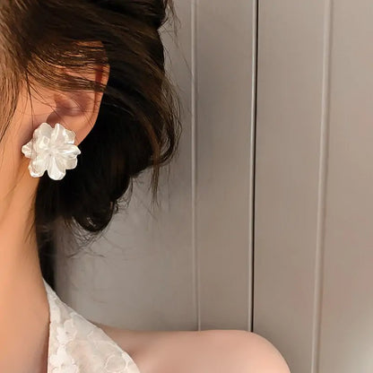 Flower Earring Modern Korean